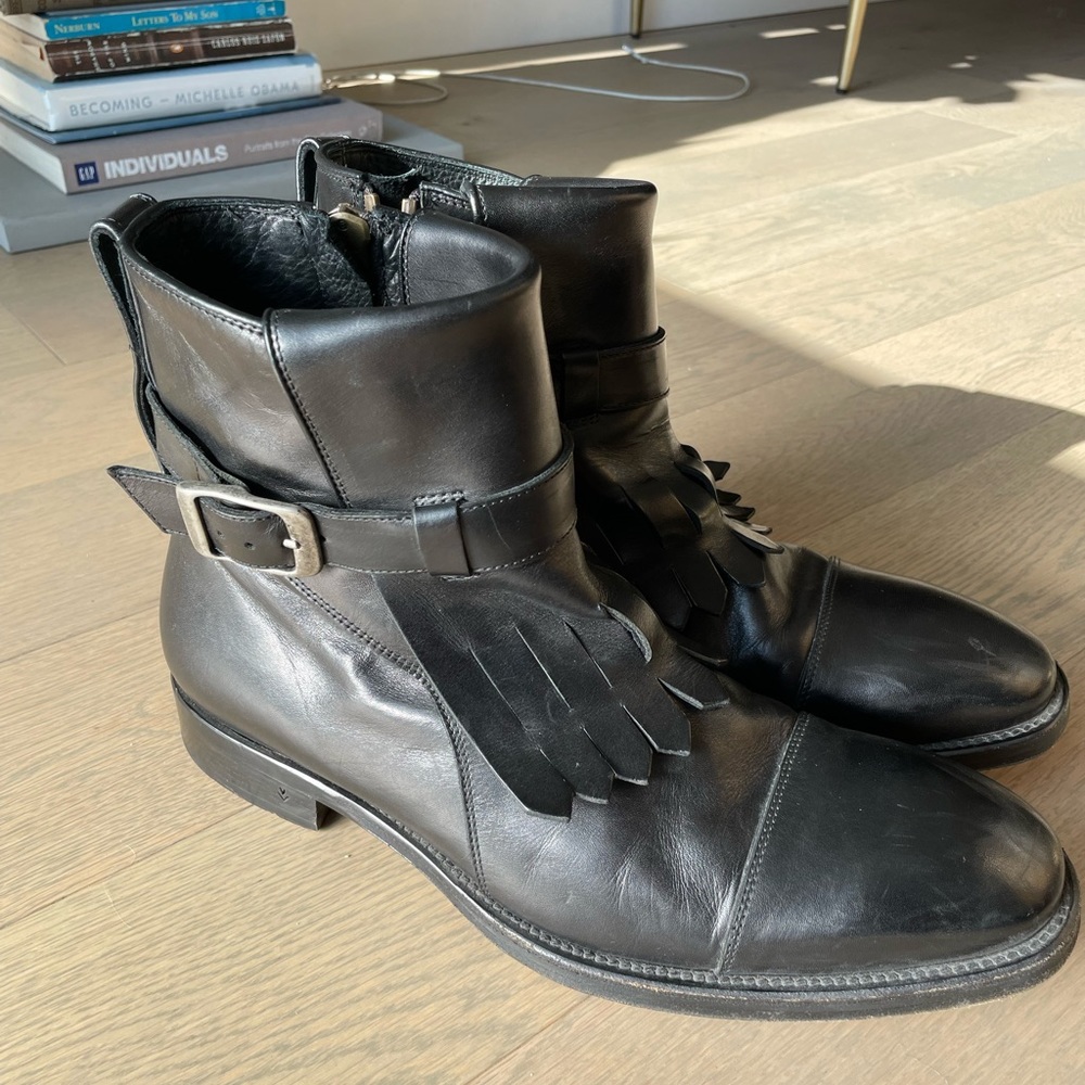 Dress boots in like new condition, lightly used
